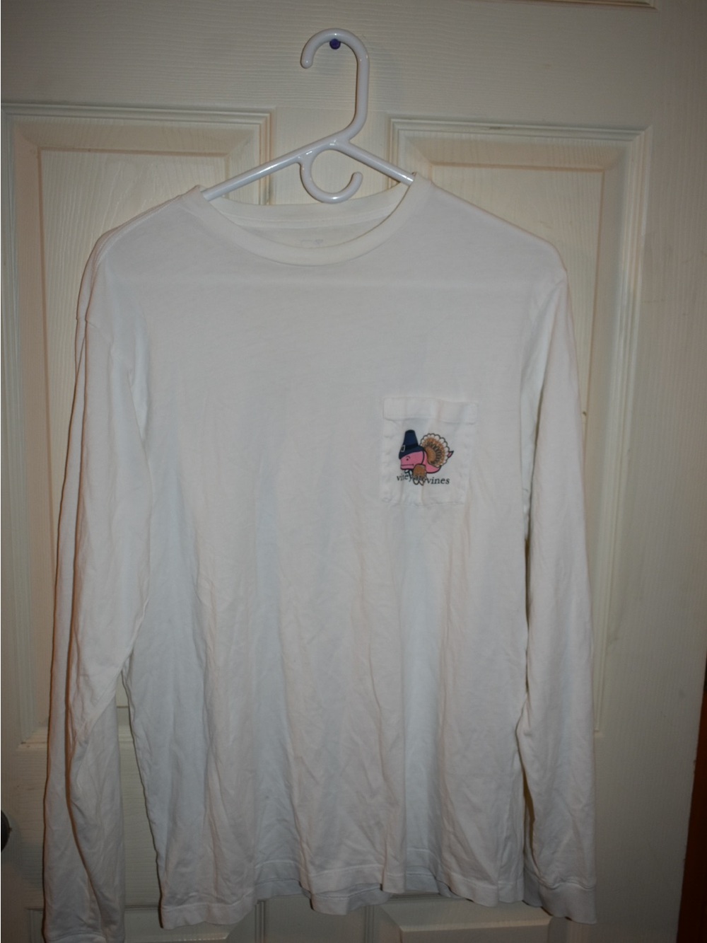 Vineyard Vines White Long-Sleeve Pocket Tee with Turkey Graphic